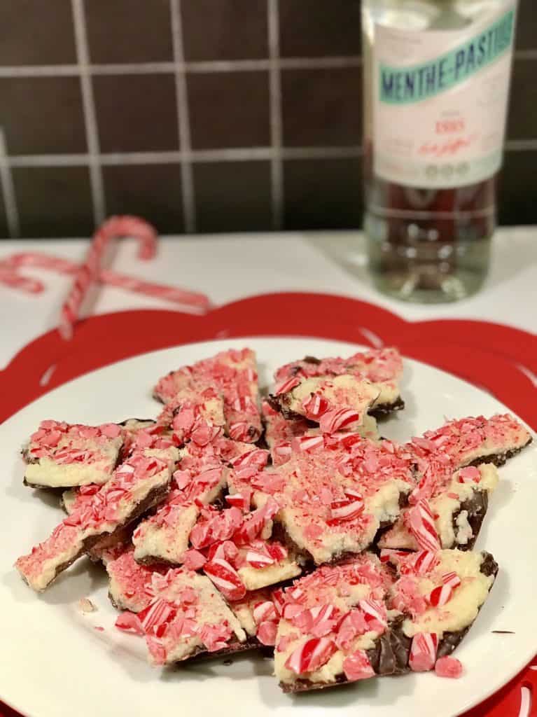 Travel*Food*Cool Candy Cane Bark
