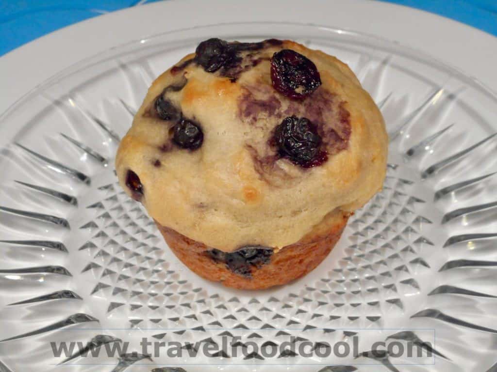 National Muffin Day: Blueberry Vanilla Lemon Muffins TravelFoodCool