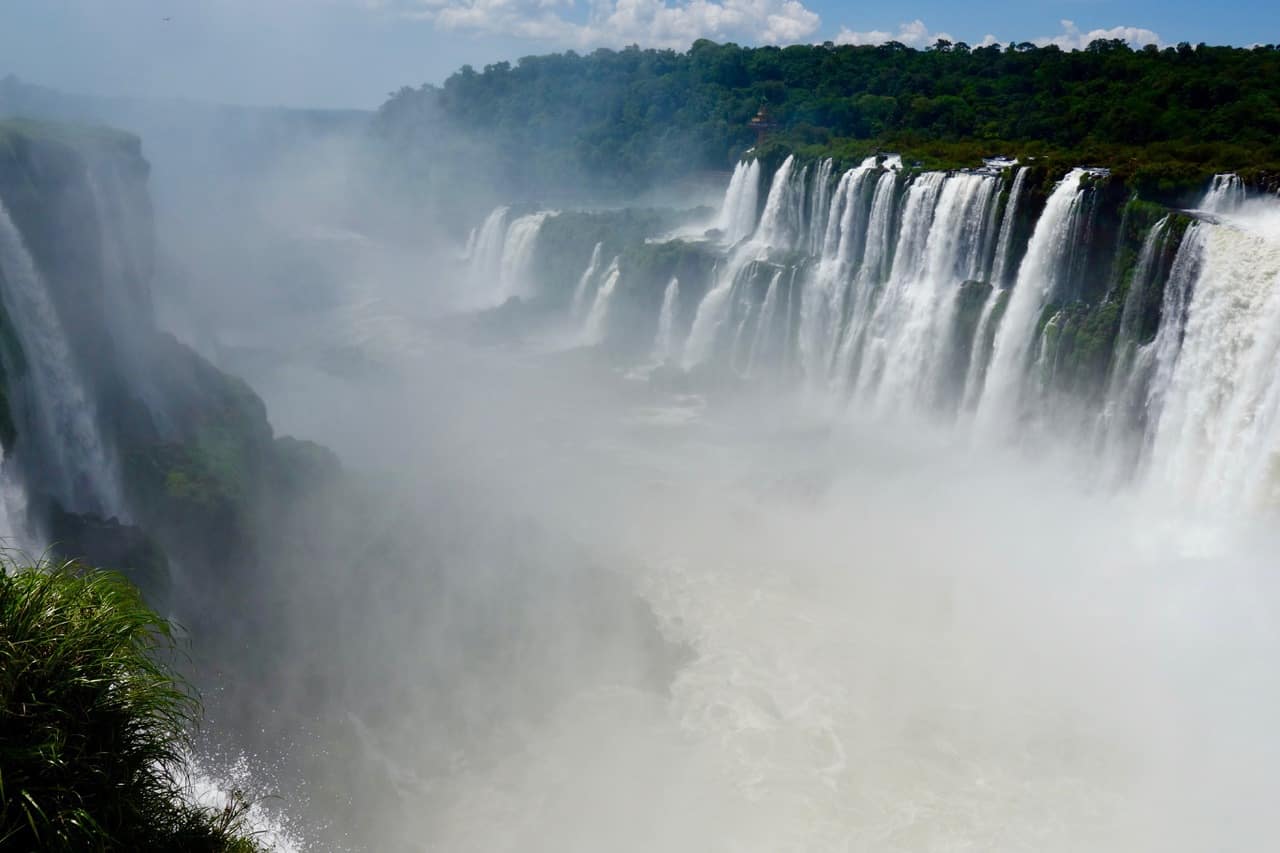 Falling for Iguazu TravelFoodCool