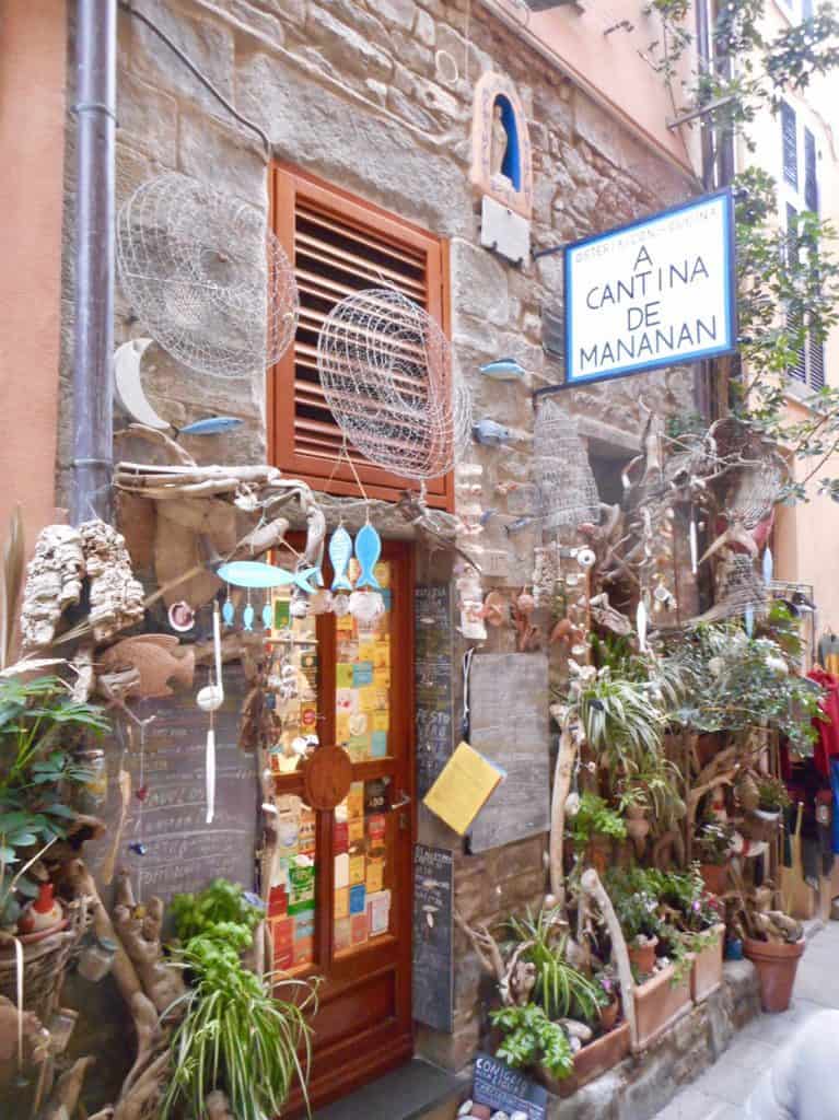 Cinque Terre Dos and Don'ts TravelFoodCool