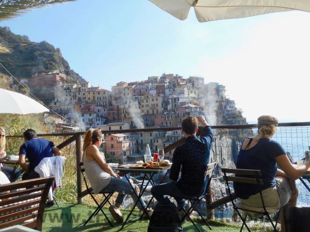 Cinque Terre Dos and Don'ts TravelFoodCool